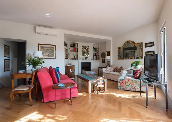 公寓 Piazza Lovatelli Luxury Penthouse *