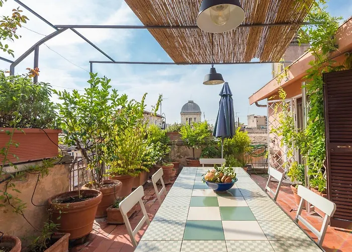 公寓 Piazza Lovatelli Luxury Penthouse *