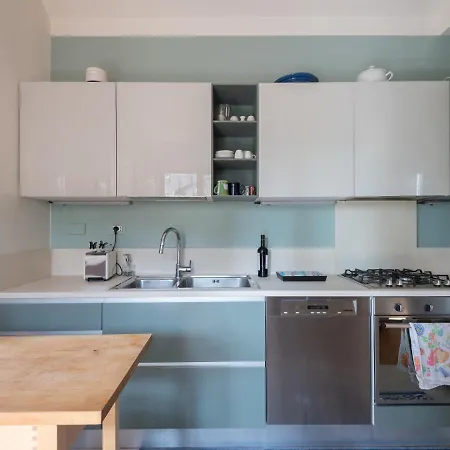 Piazza Lovatelli Luxury Penthouse דירה