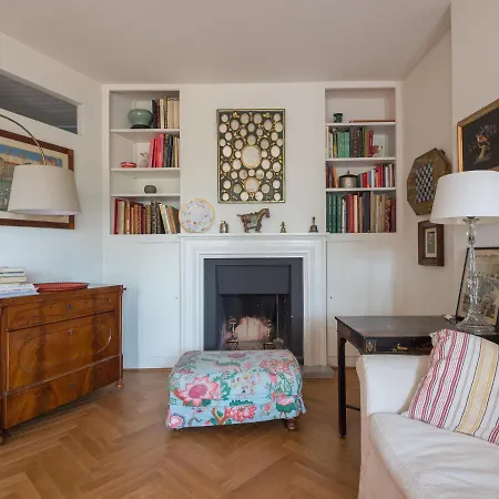 Piazza Lovatelli Luxury Penthouse דירה