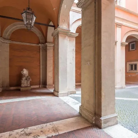 Piazza Lovatelli Luxury Penthouse רומא